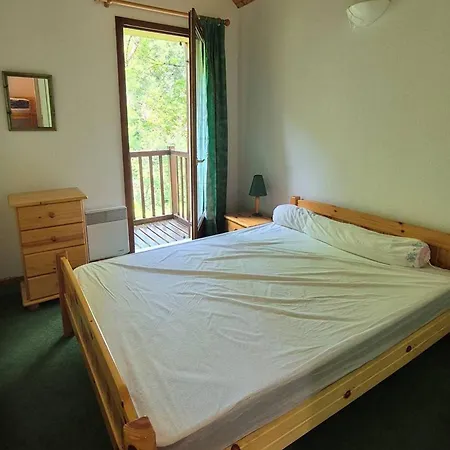 Fanlou à Avec Jardin Et Parking Privatif - Fr-1-812-138 Appartement