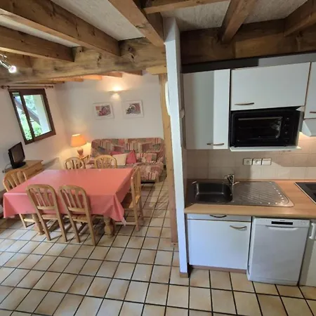 Appartement Fanlou à Avec Jardin Et Parking Privatif - Fr-1-812-138 Cauterets